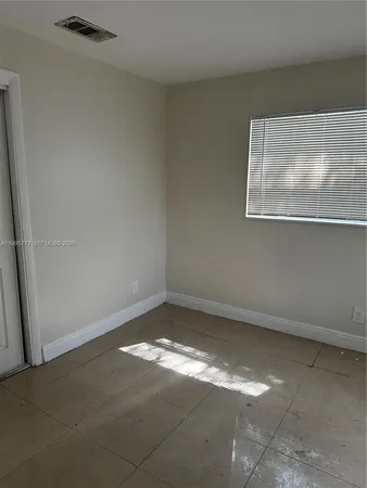 $2,000 | 5221 Northwest 15th Court, Lauderhill, FL 33313