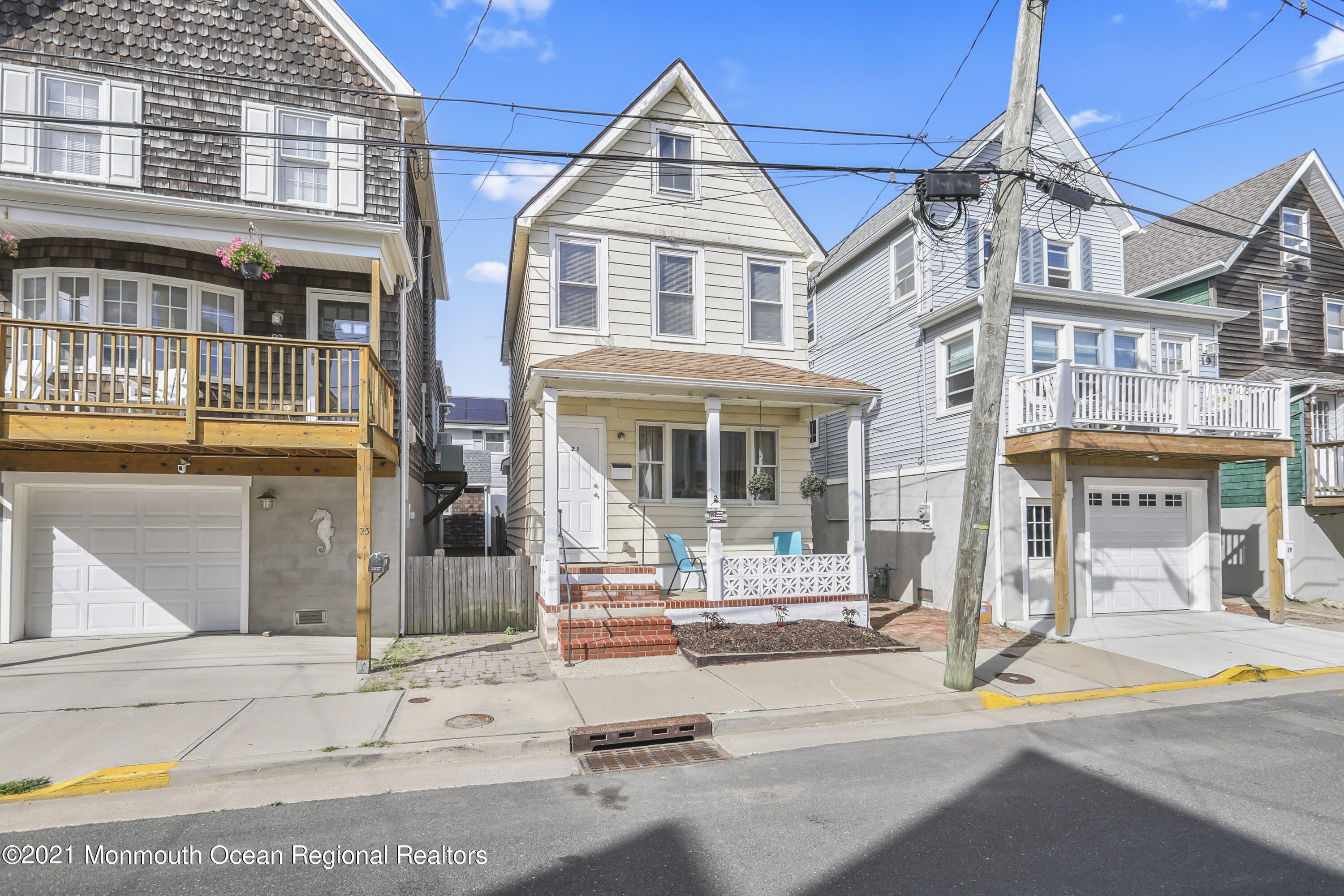 21 Center Street Sea Bright, NJ 07760 - Photo 16 of 21 front view of a building