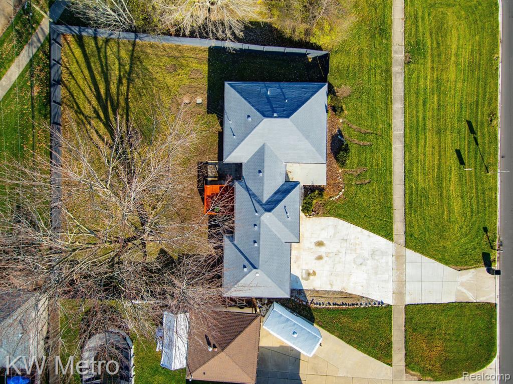 35791 Kelly Road Clinton Township, MI 48035 - Photo 35 of 47 Gallery Image 35