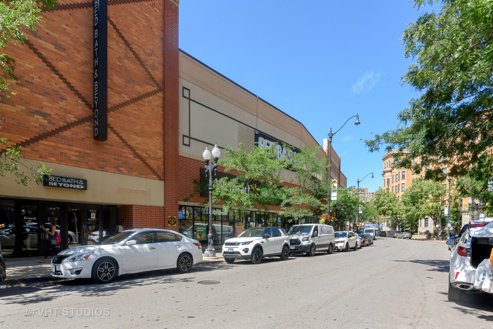 559 West Surf Street, Unit 306 Chicago, IL 60657 - Photo 13 of 16