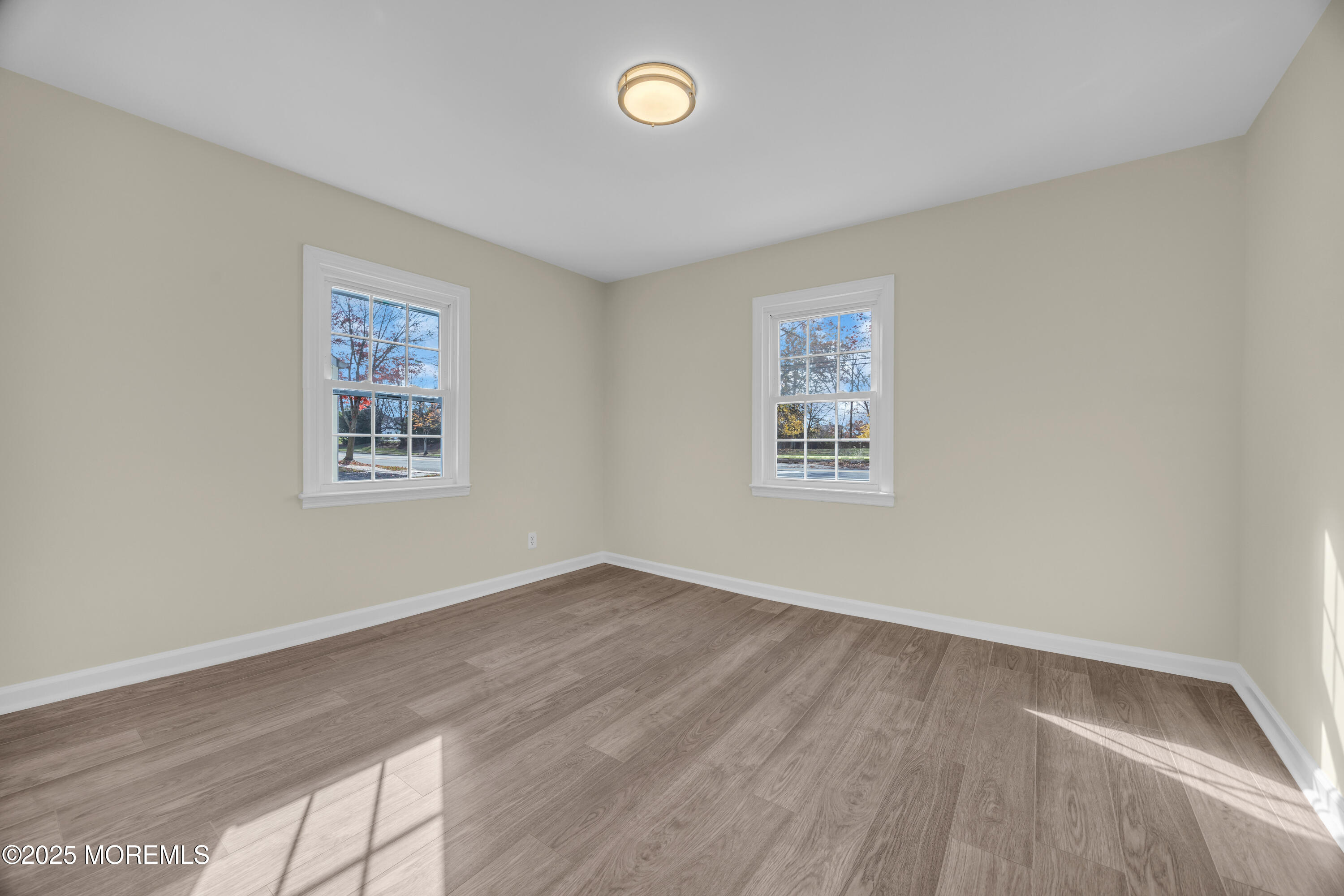 11 Randolphville Road Piscataway, NJ 08854 - Photo 8 of 27