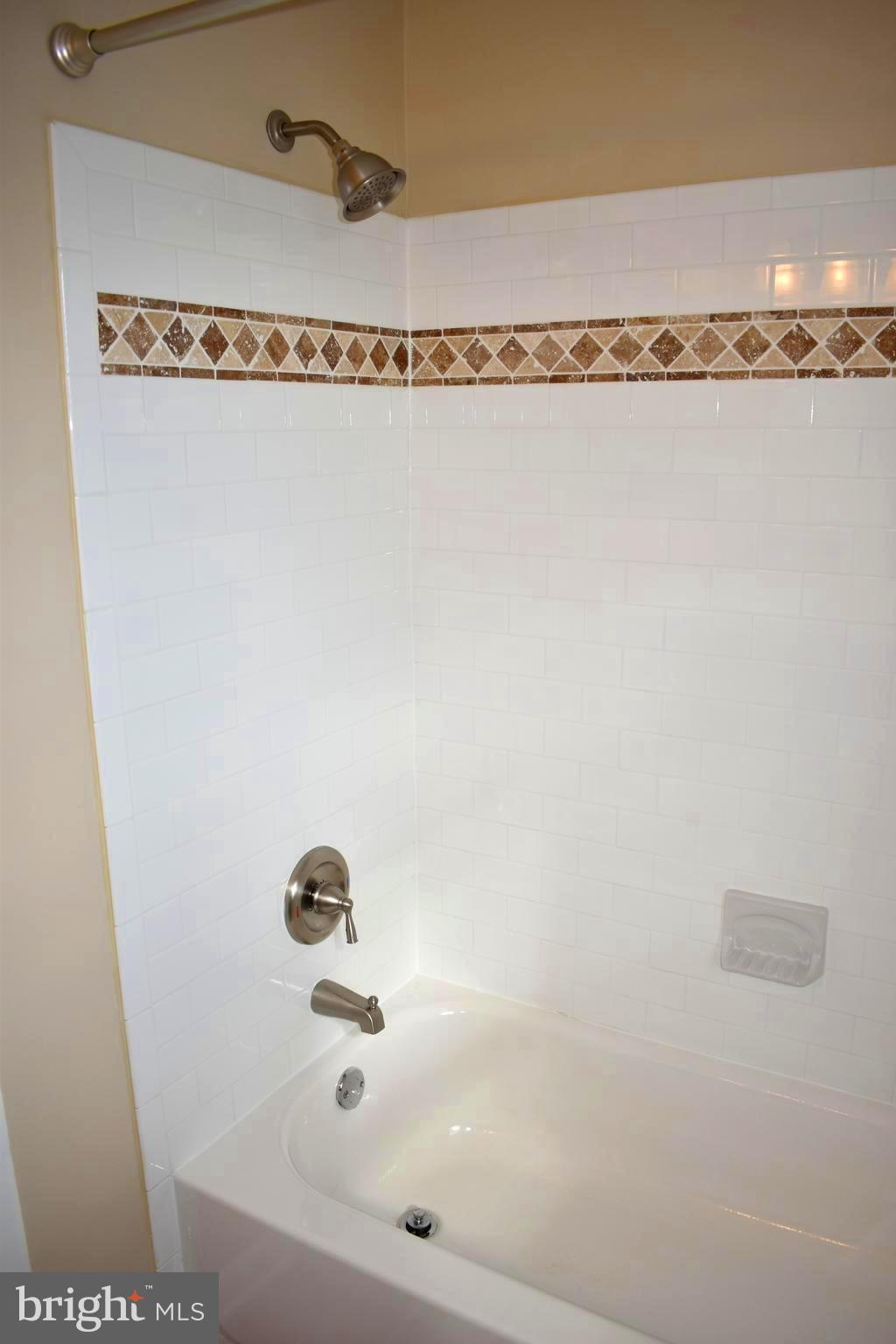 630 Charraway Road Baltimore, MD 21229 - Photo 20 of 27 Ceramic Tiles