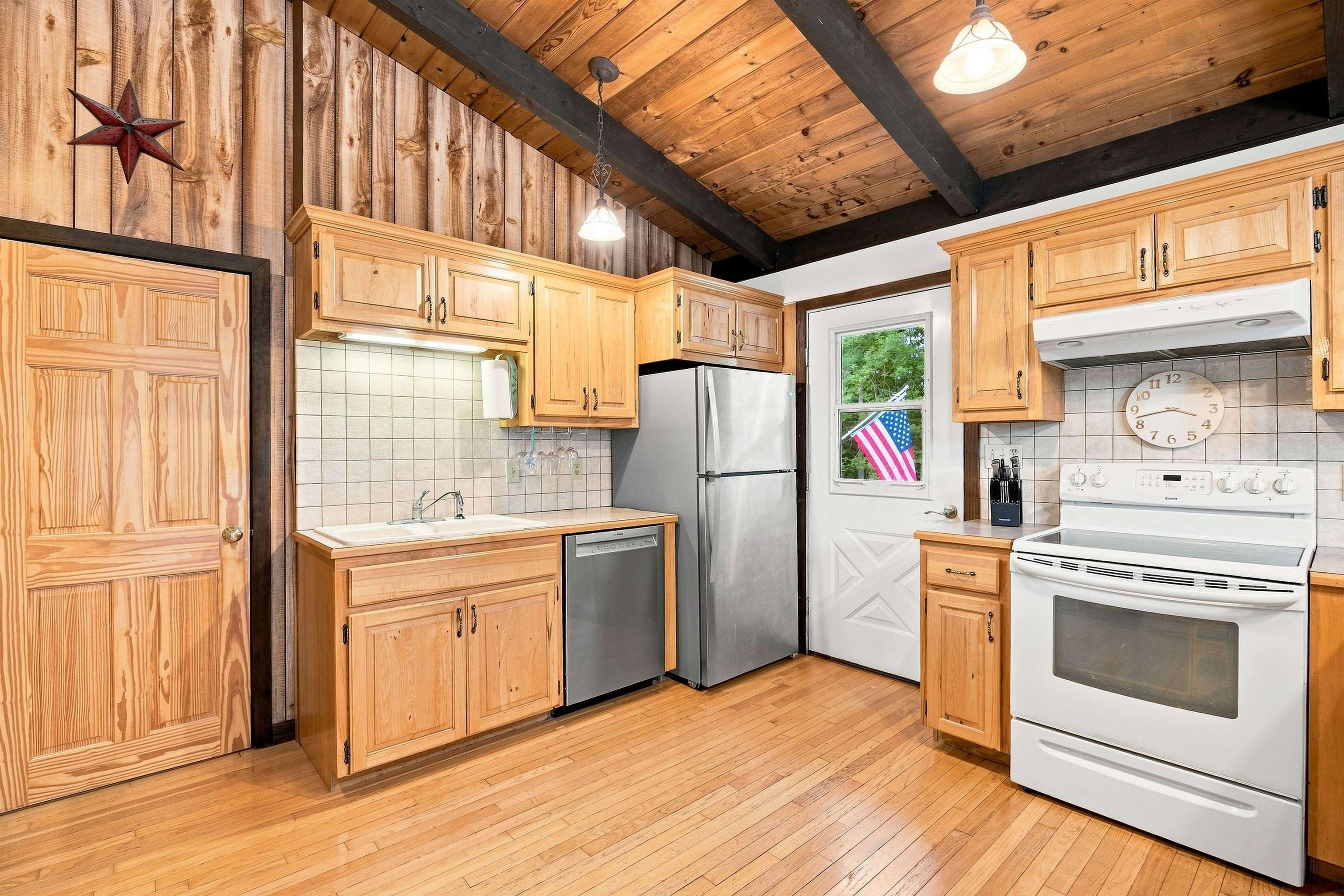 793 Blood Hill Road West Windsor, VT 05089 - Photo 4 of 55 Gallery Image 4