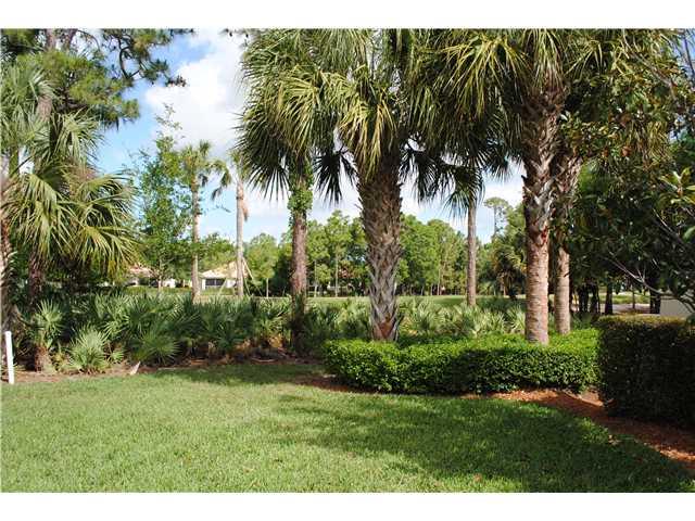 847 Southwest Balmoral Trace Stuart, FL 34997 - Photo 12 of 12 Gallery Image 12