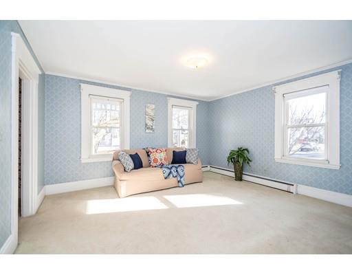 57 Cedar Street Wakefield, MA 01880 - Photo 4 of 25 Gallery Image 4