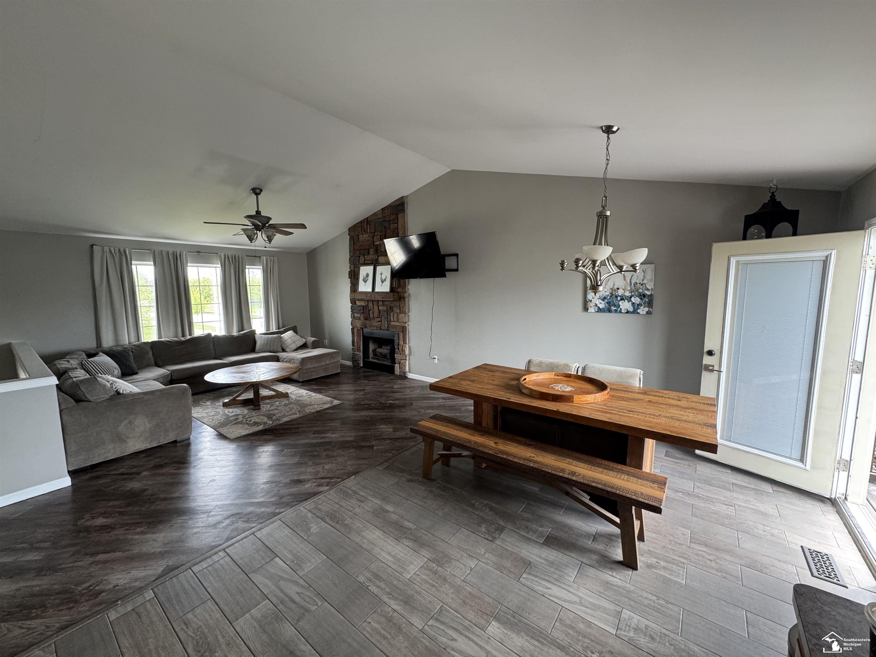 197 Dundee Ridge Drive Dundee, MI 48131 - Photo 6 of 16
