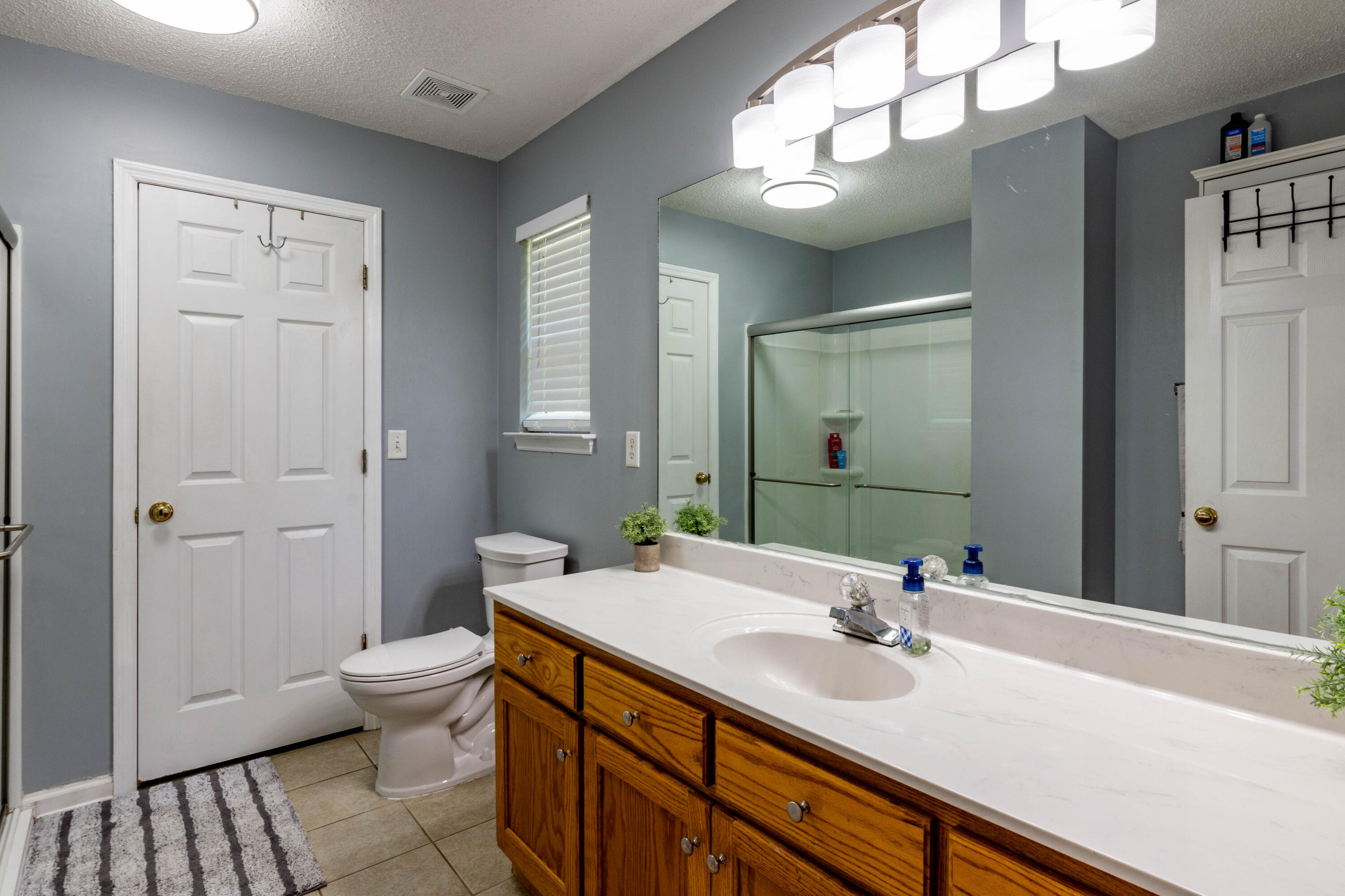 618 Howard Leonard Road Ringgold, GA 30736 - Photo 18 of 34 618 Howard Leonard Rd-16