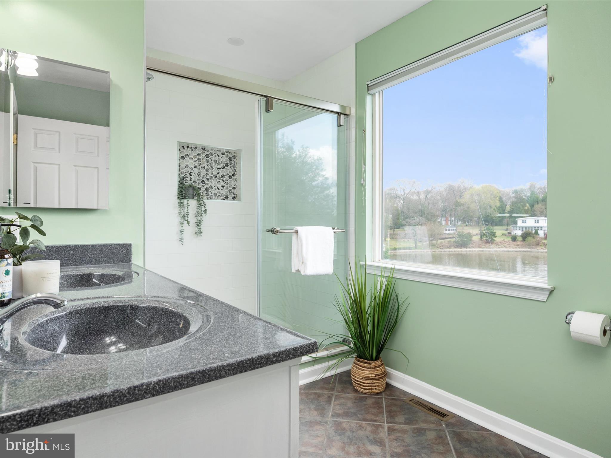 426 Riverside Drive Pasadena, MD 21122 - Photo 16 of 59