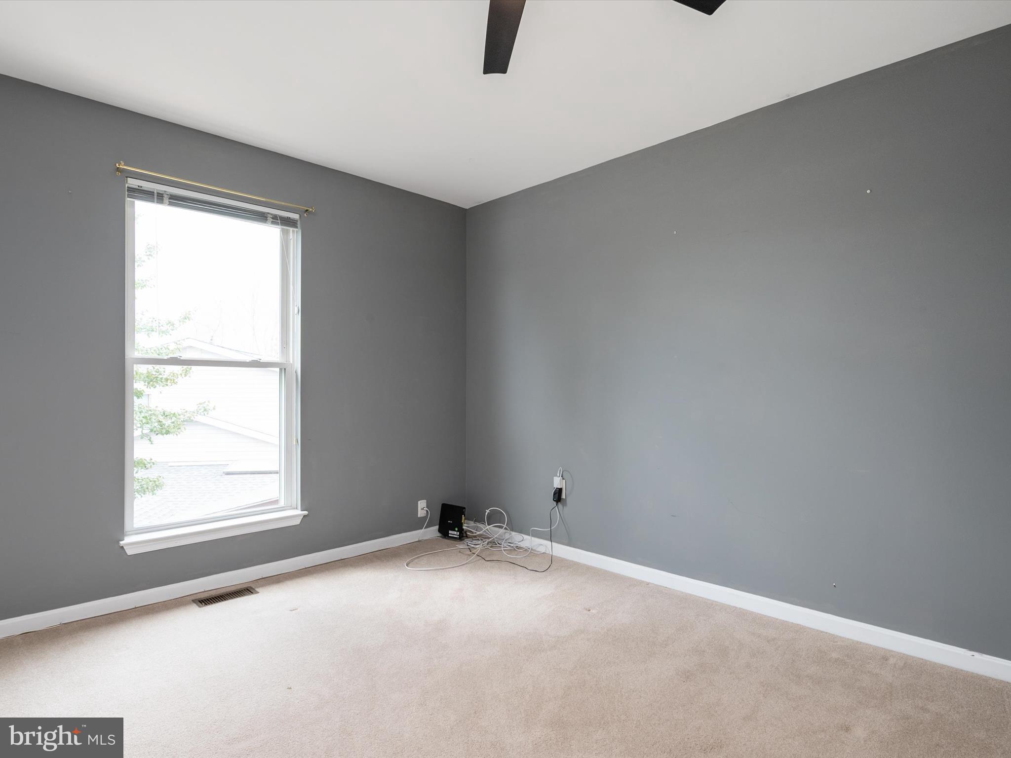 426 Riverside Drive Pasadena, MD 21122 - Photo 19 of 59