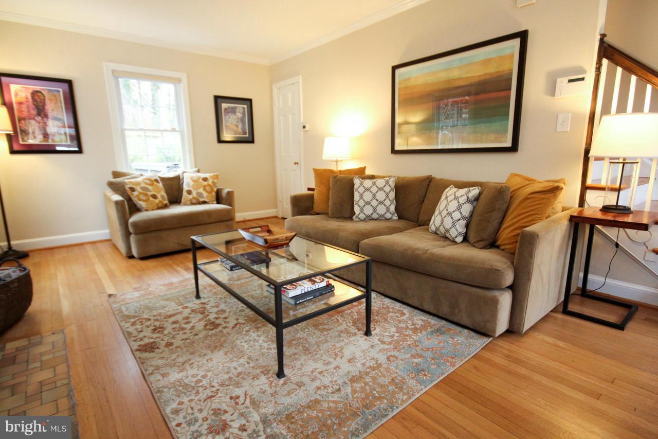 409 Schuyler Road Silver Spring, MD 20910 - Photo 4 of 30 Living Room