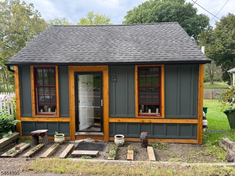 19 Musconetcong River Road Hampton, NJ 08827 - Photo 1 of 10 Gallery Image 1