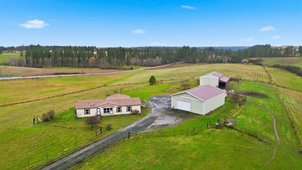 9611 North Morrison Road Spokane, WA 99217 - Photo 2 of 50 Gallery Image 2