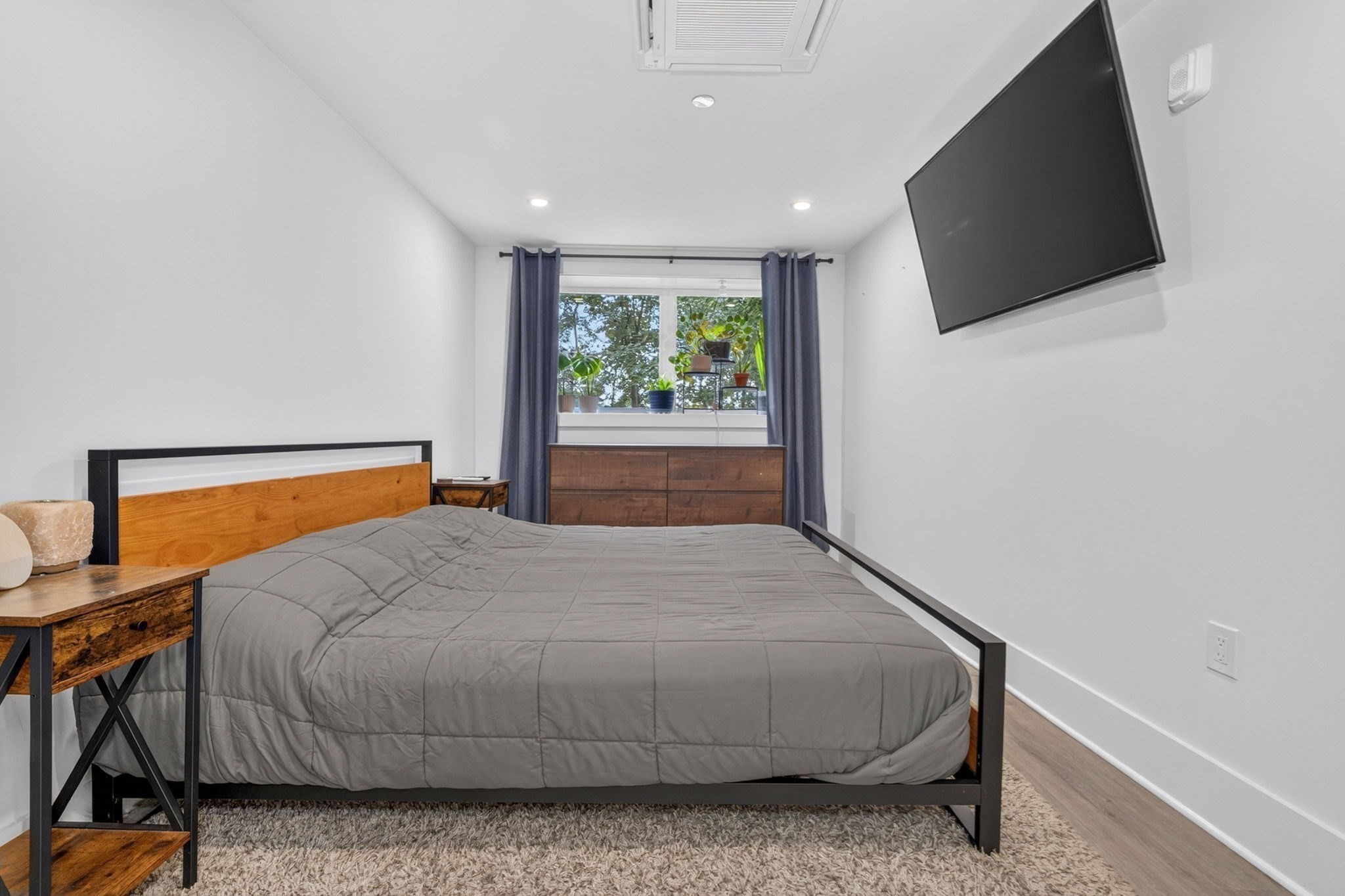 79 Maple Street, Unit 1 Boston, MA 02136 - Photo 11 of 23 Gallery Image 11
