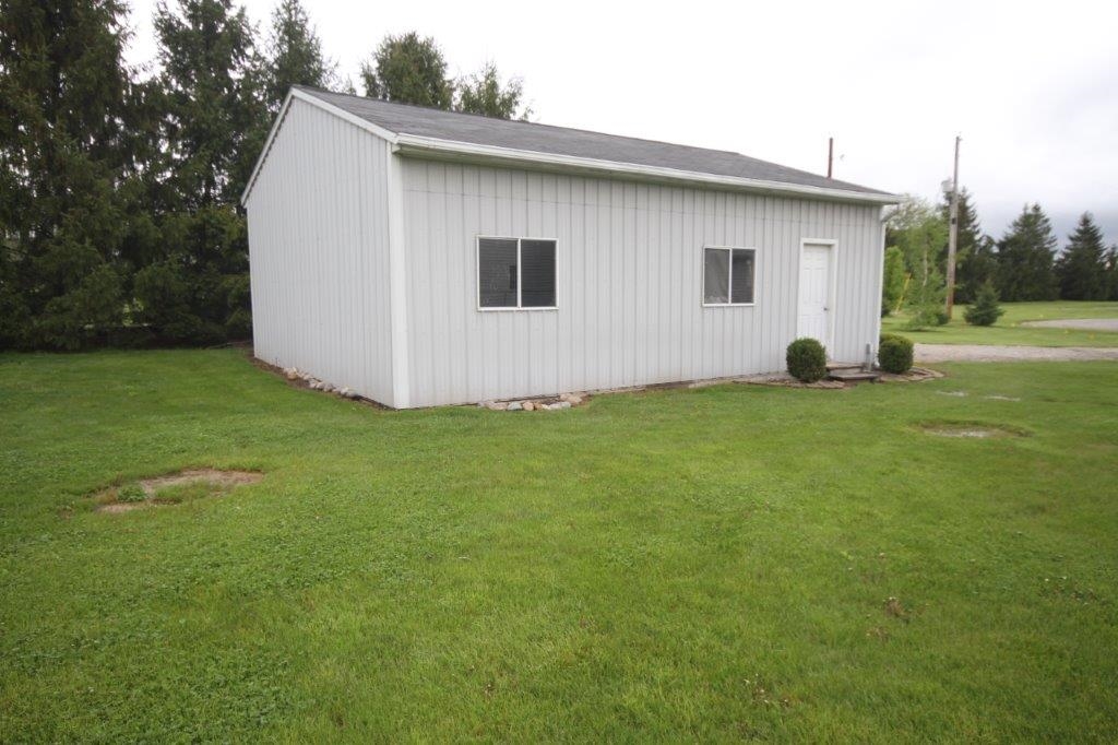 18809 Amstutz Road Auburn, IN 46706 - Photo 22 of 31