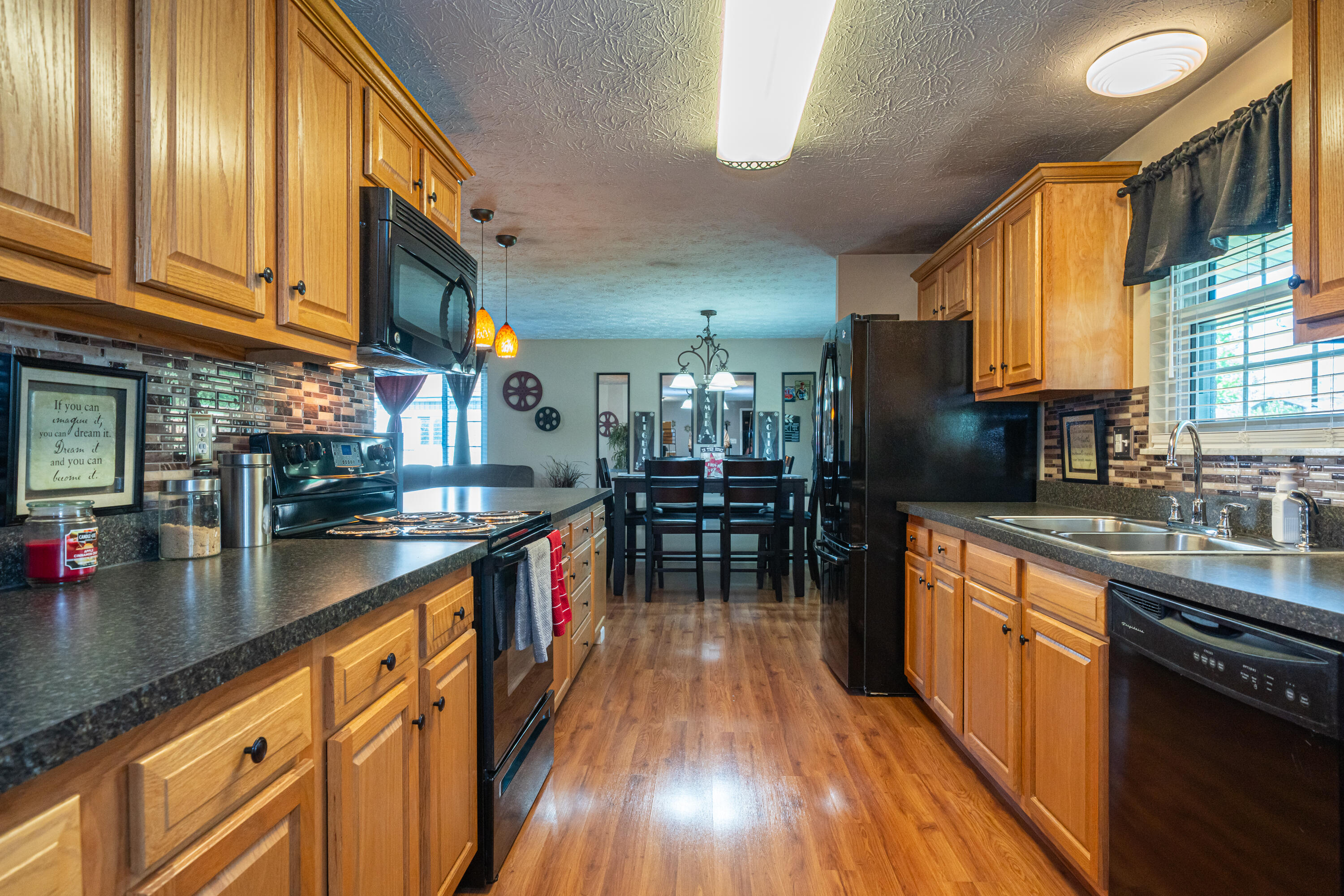 4537 Powell Road Dayton, OH 45424 - Photo 12 of 60