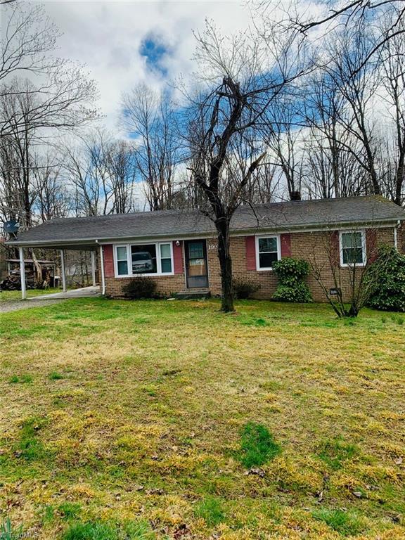 199 Thunder Road Boomer, NC 28606 - Photo 1 of 15 Gallery Image 1