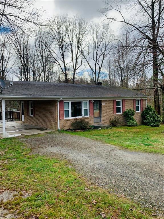199 Thunder Road Boomer, NC 28606 - Photo 11 of 15 Gallery Image 11