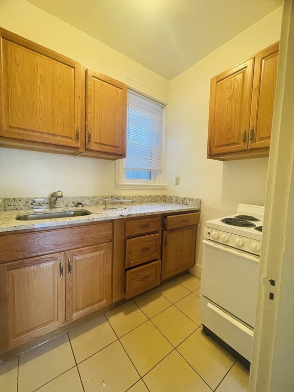 11 Tetlow Street, Unit 41 Boston, MA 02115 - Photo 1 of 11