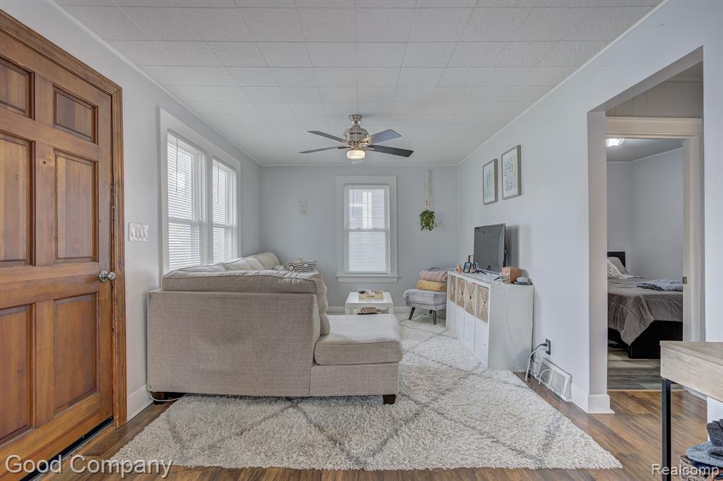 3208 Inman Street Ferndale, MI 48220 - Photo 2 of 23 Gallery Image 2