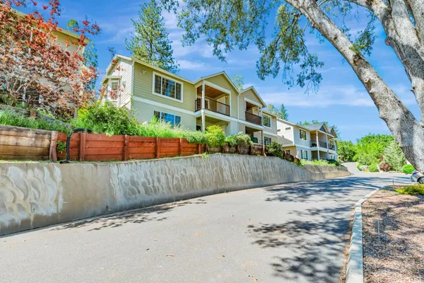 $410,000 | 115 Fairway Village Court, Murphys, CA 95247