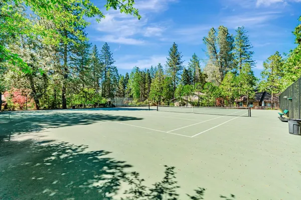 $410,000 | 115 Fairway Village Court, Murphys, CA 95247