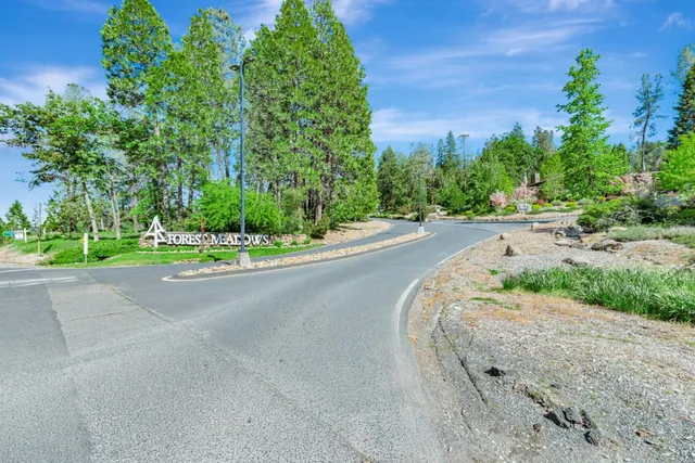 $425,000 | 115 Fairway Village Court, Murphys, CA 95247
