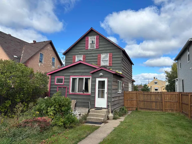 $84,000 | 738 East Camp Street, Ely, MN 55731