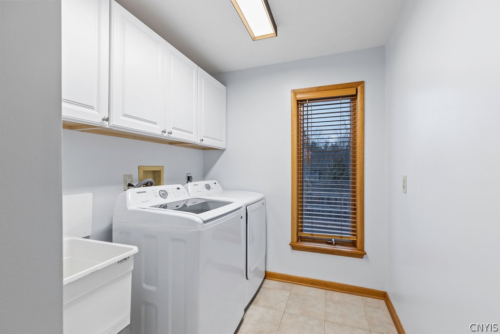 3293 Greenleafe Drive Lysander, NY 13135 - Photo 19 of 40 Laundry room with new appliances and storage