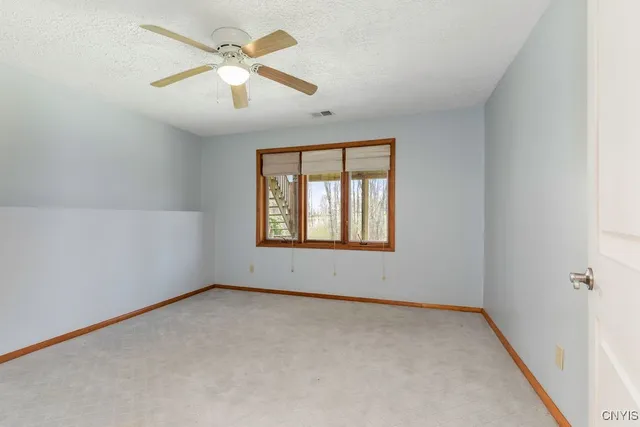 $4,350 | 3293 Greenleafe Drive, Lysander, NY 13135