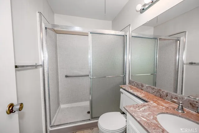 $460,000 | 18923 Circle Of Friends, Newhall, CA 91321