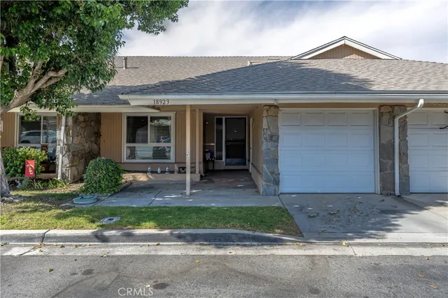 $460,000 | 18923 Circle Of Friends, Newhall, CA 91321