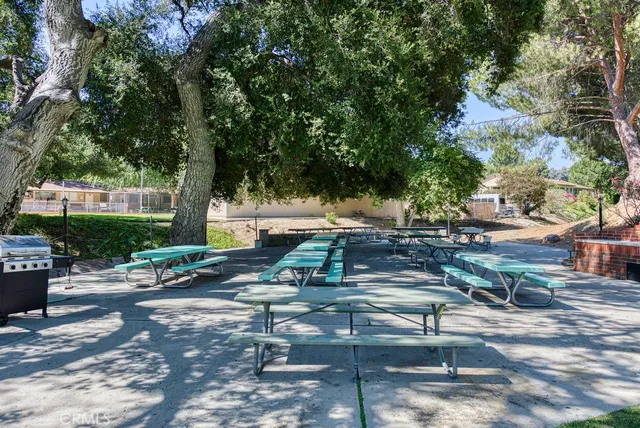 $460,000 | 18923 Circle Of Friends, Newhall, CA 91321