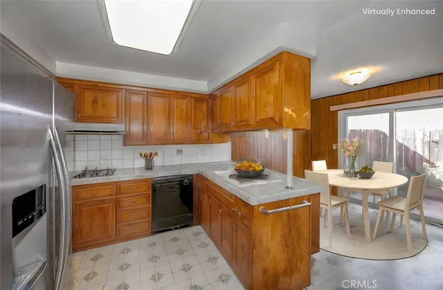 $460,000 | 18923 Circle Of Friends, Newhall, CA 91321