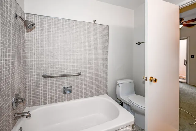 $460,000 | 18923 Circle Of Friends, Newhall, CA 91321