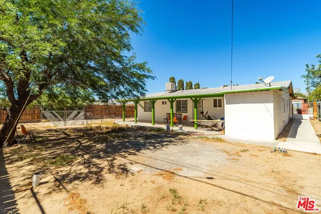 $274,000 | 15872 Rexroth Drive, Mojave, CA 93501
