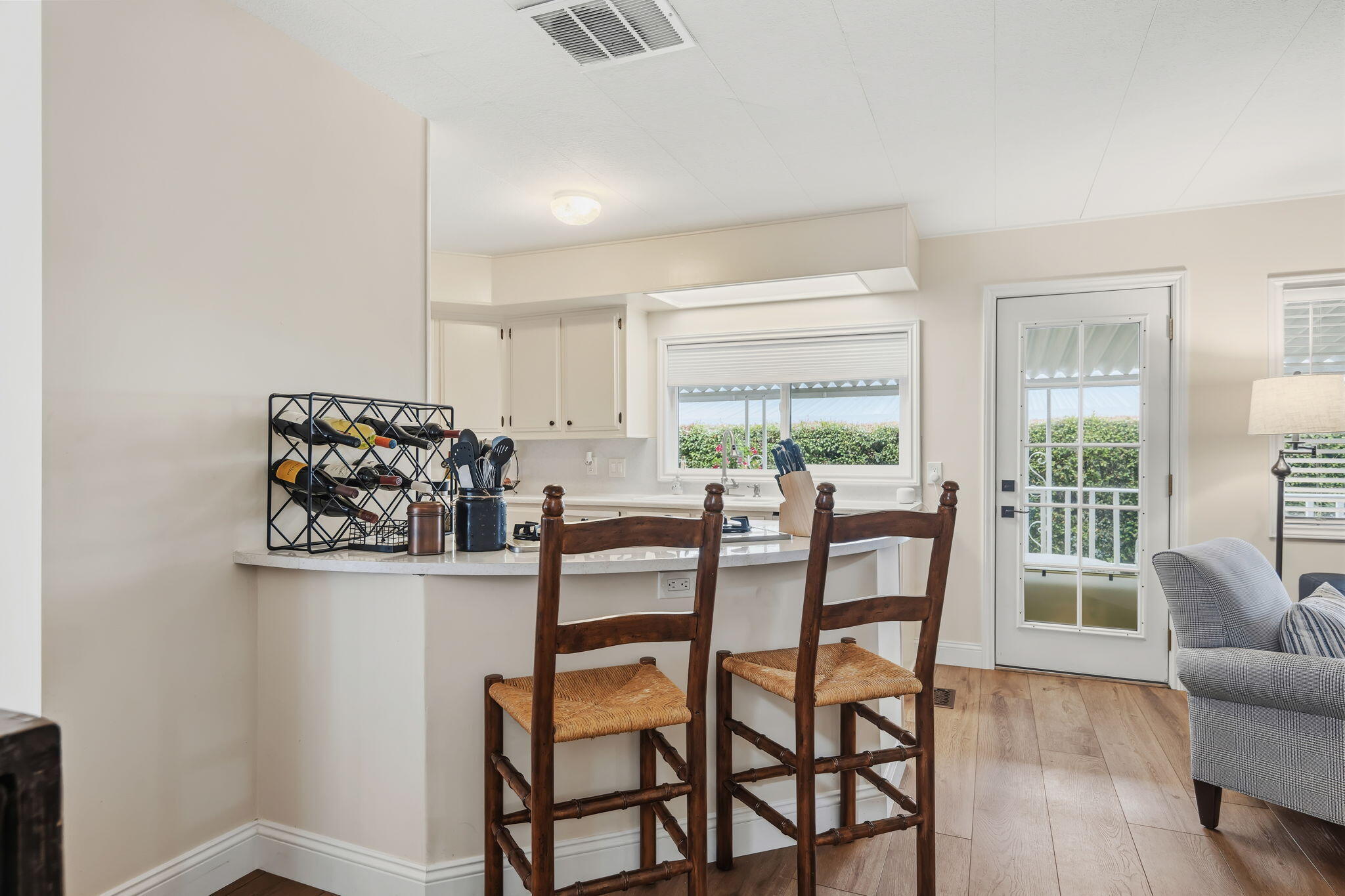 340 Old Mill Road, Unit SPC 152 Santa Barbara, CA 93110 - Photo 12 of 28 16-Kitchen