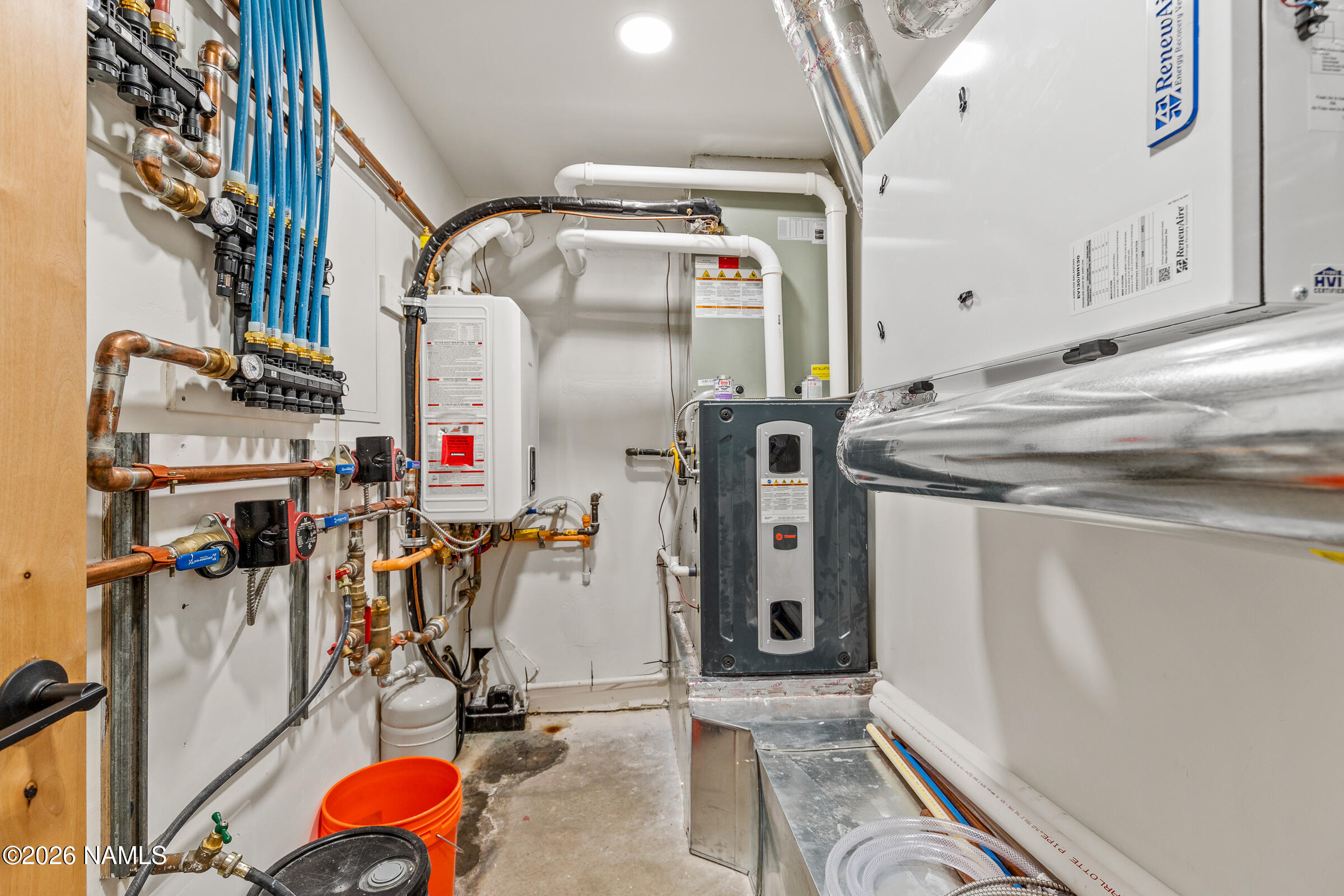 1113 Redwall Way Williams, AZ 86046 - Photo 39 of 53 a view of a room with gym equipment