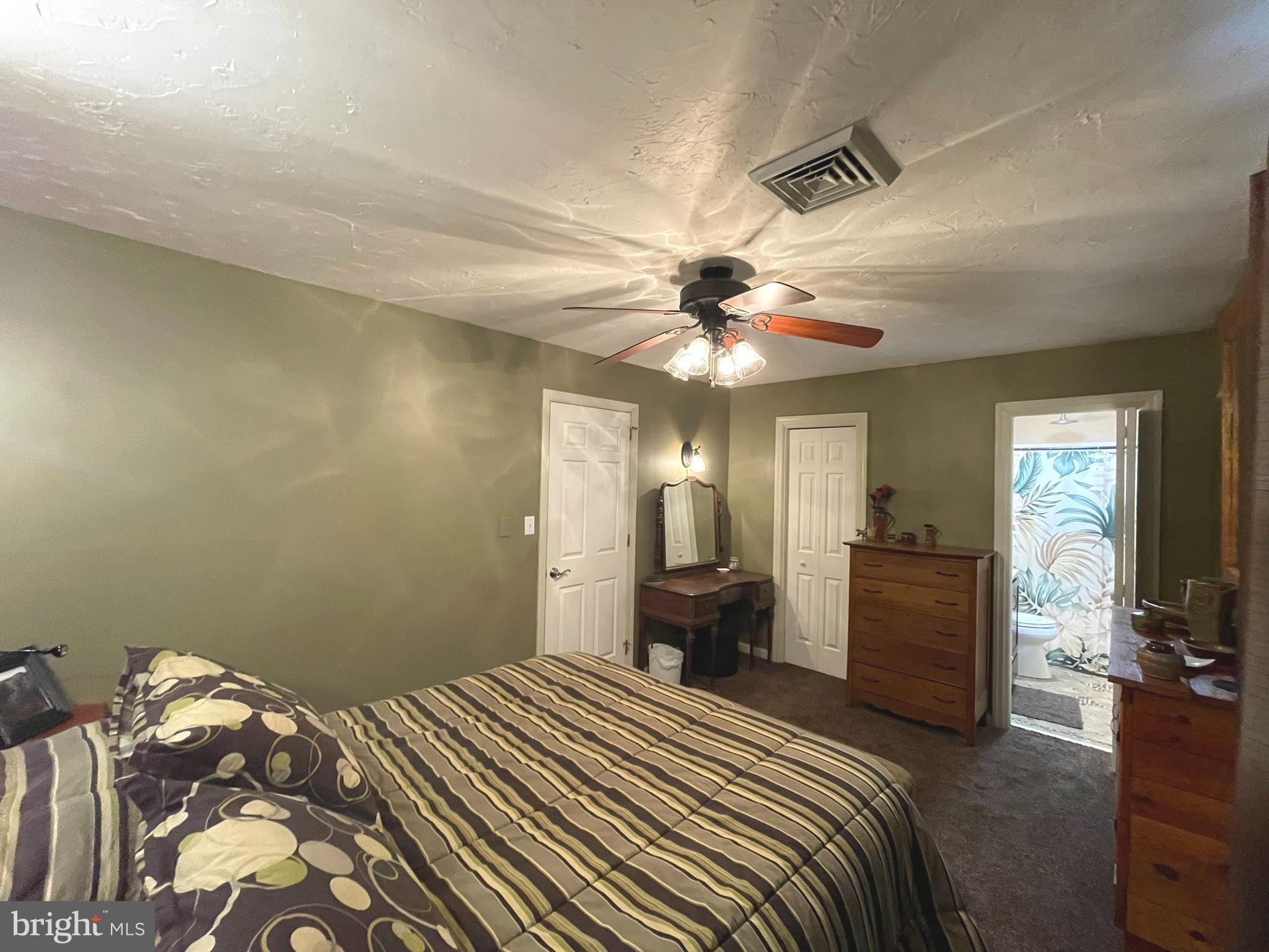 3720 Bossler Road Elizabethtown, PA 17022 - Photo 12 of 41 Gallery Image 12