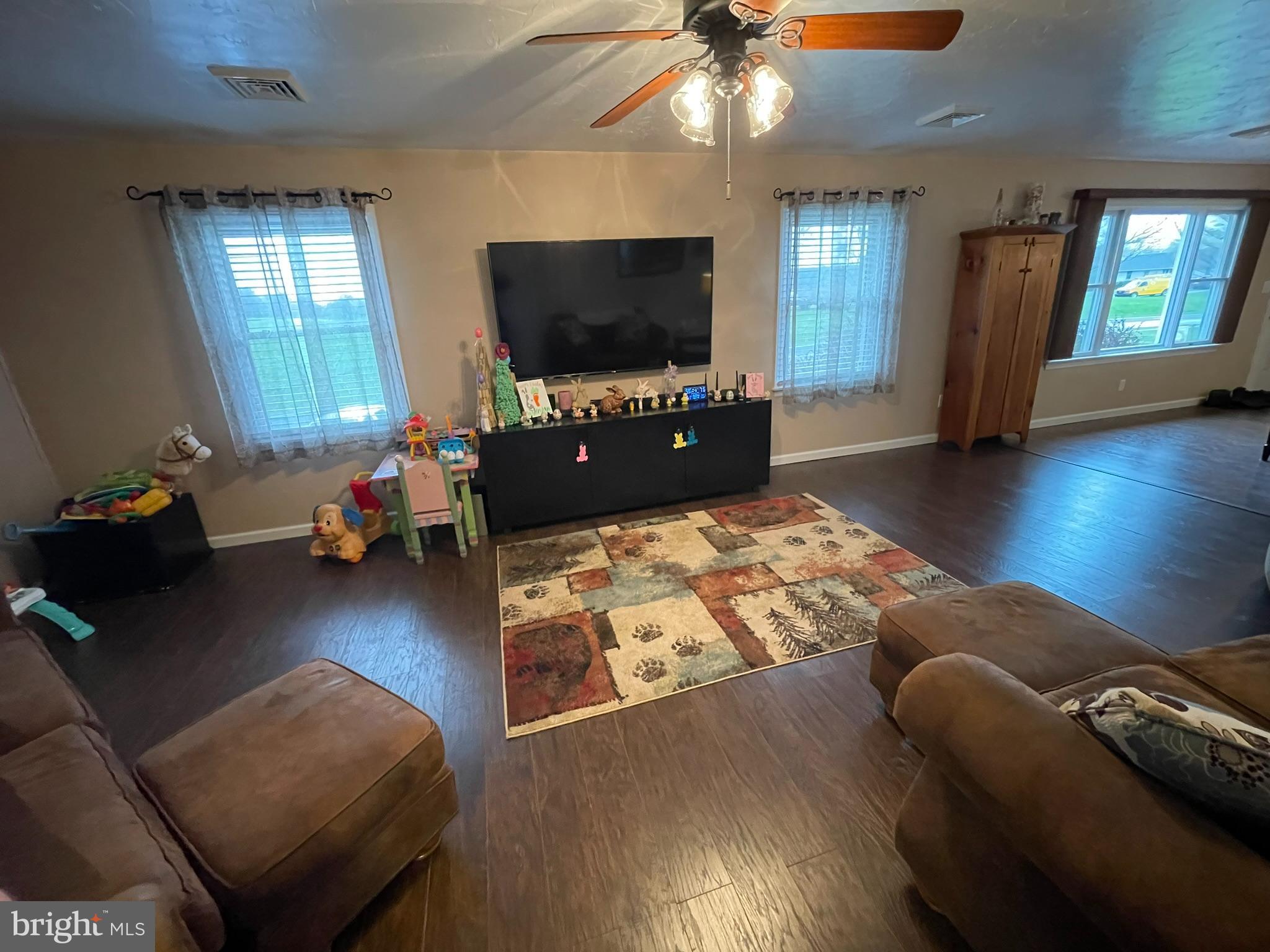 3720 Bossler Road Elizabethtown, PA 17022 - Photo 5 of 41 Gallery Image 5
