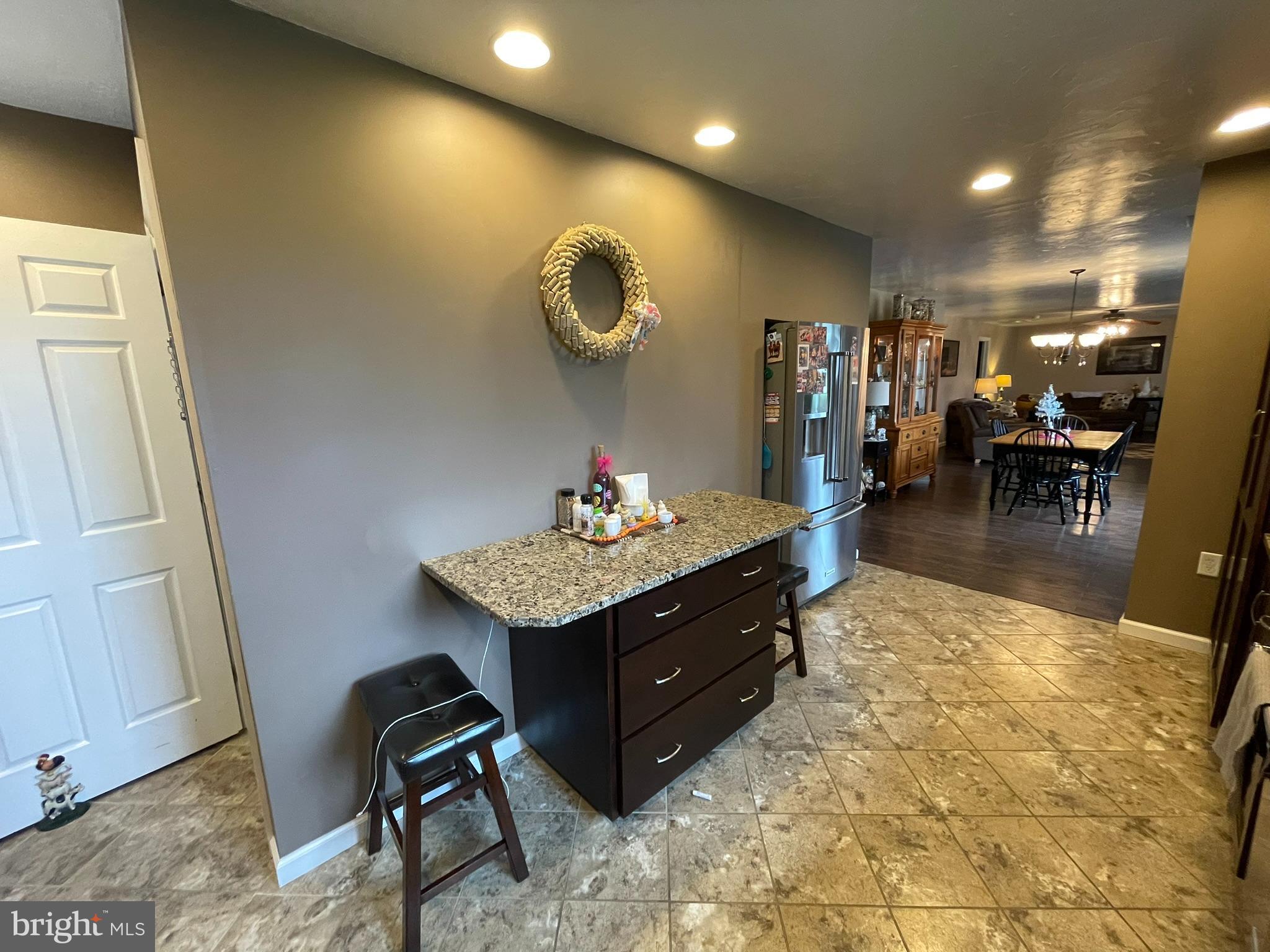 3720 Bossler Road Elizabethtown, PA 17022 - Photo 8 of 41 Bar with cabinet.