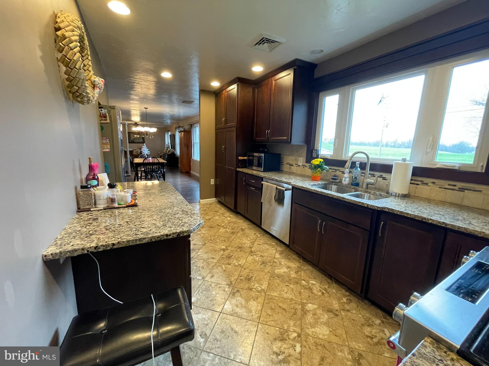 3720 Bossler Road Elizabethtown, PA 17022 - Photo 9 of 41 Gallery Image 9