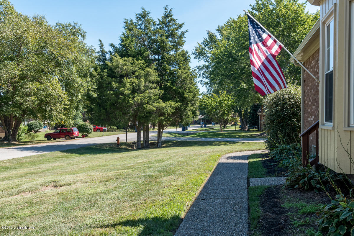 12101 Maplewood Road Goshen, KY 40026 - Photo 36 of 42 untitled-8