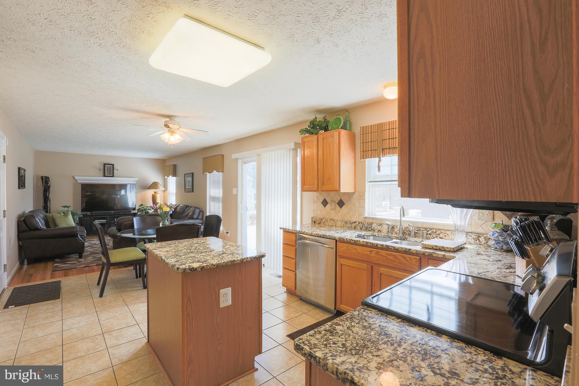 113 Spry Island Road Joppa, MD 21085 - Photo 11 of 28 Granite Island With Outlets and Cabinets