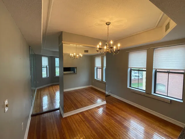 $1,450 | 34 Essex Street, Unit 2F, Hartford, CT 06114