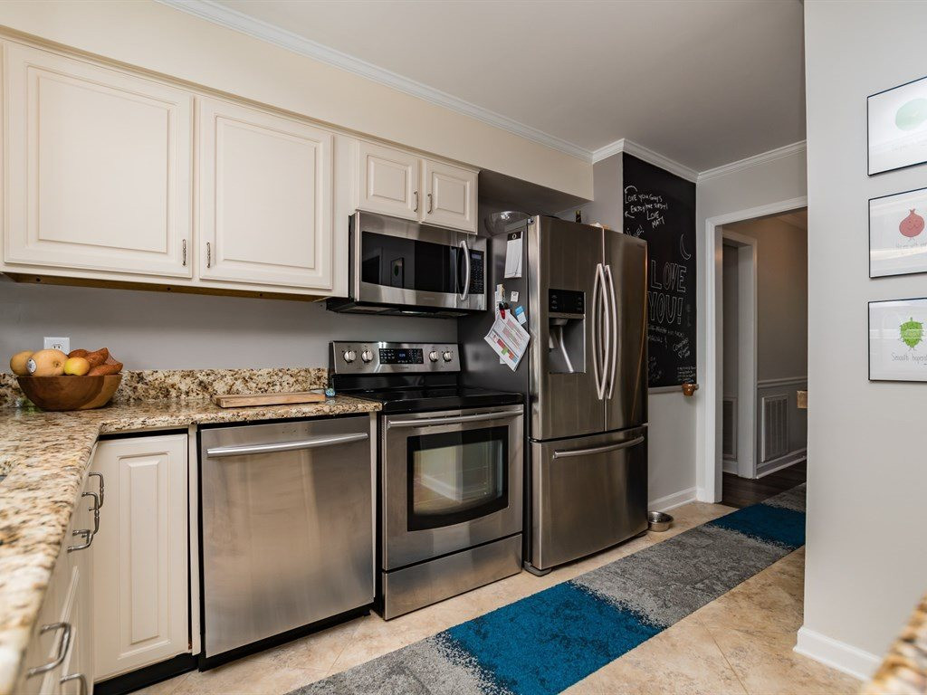 4104 Wingate Drive Raleigh, NC 27609 - Photo 13 of 24 Photo 13