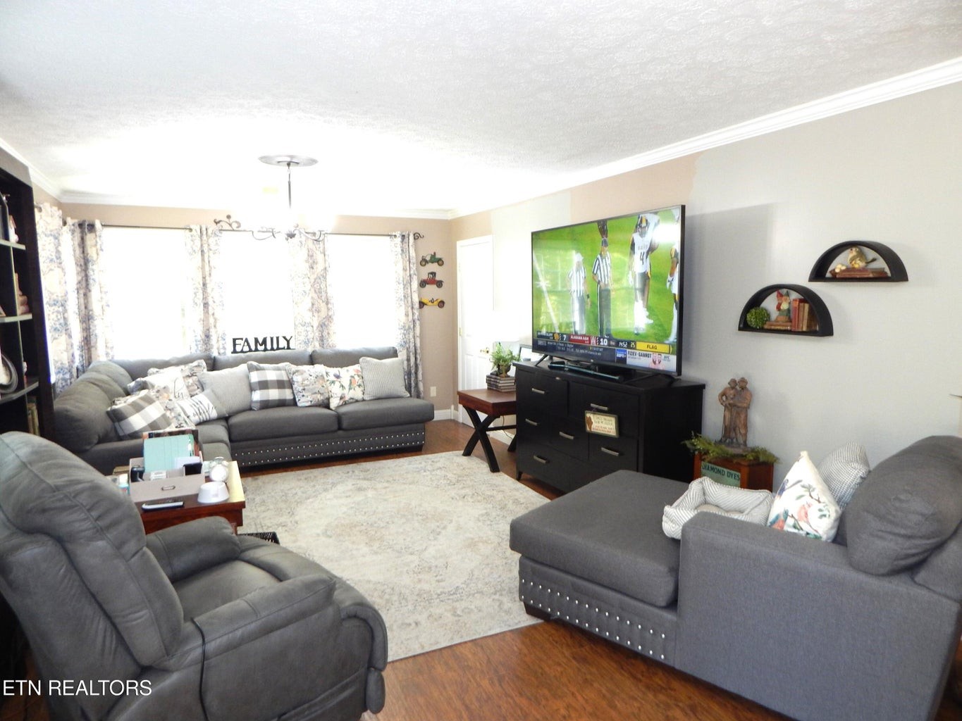 1311 Open Range Road Crossville, TN 38555 - Photo 8 of 34 a living room with furniture and a large window