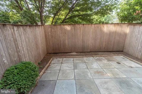 $899,000 | 3299 Sutton Place Northwest, Unit C, Washington, DC 20016