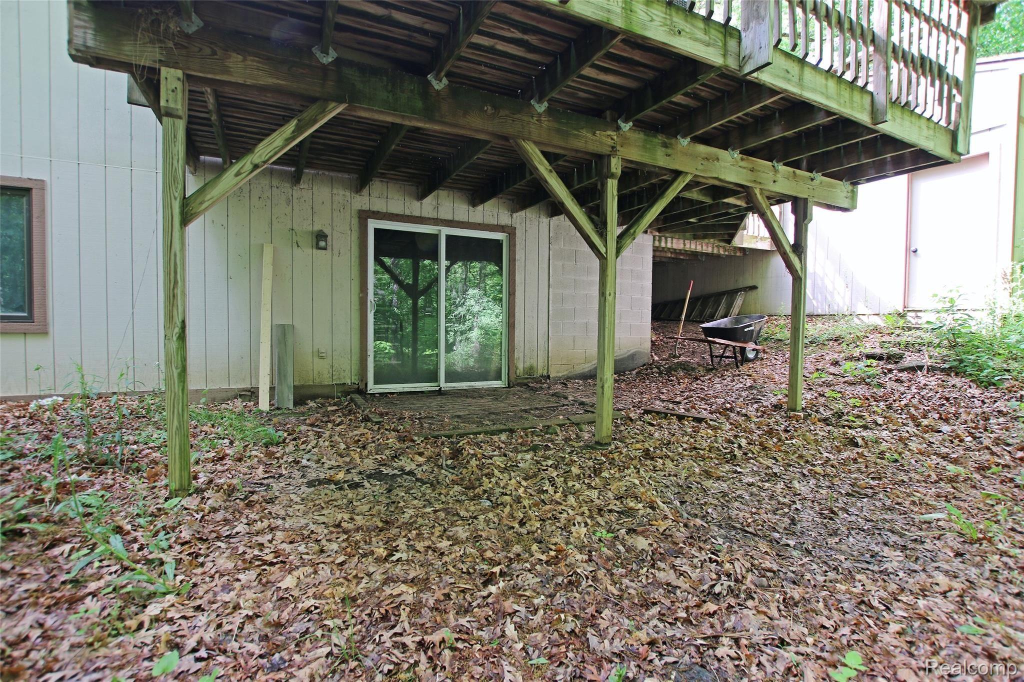 310 North Van Road Holly, MI 48442 - Photo 70 of 75 69) Walkout Lower Level.jpg