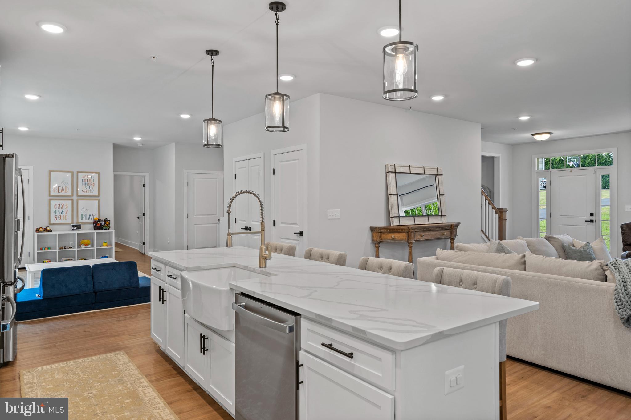 6360 Hollow Way Huntingtown, MD 20639 - Photo 14 of 61 Kitchen