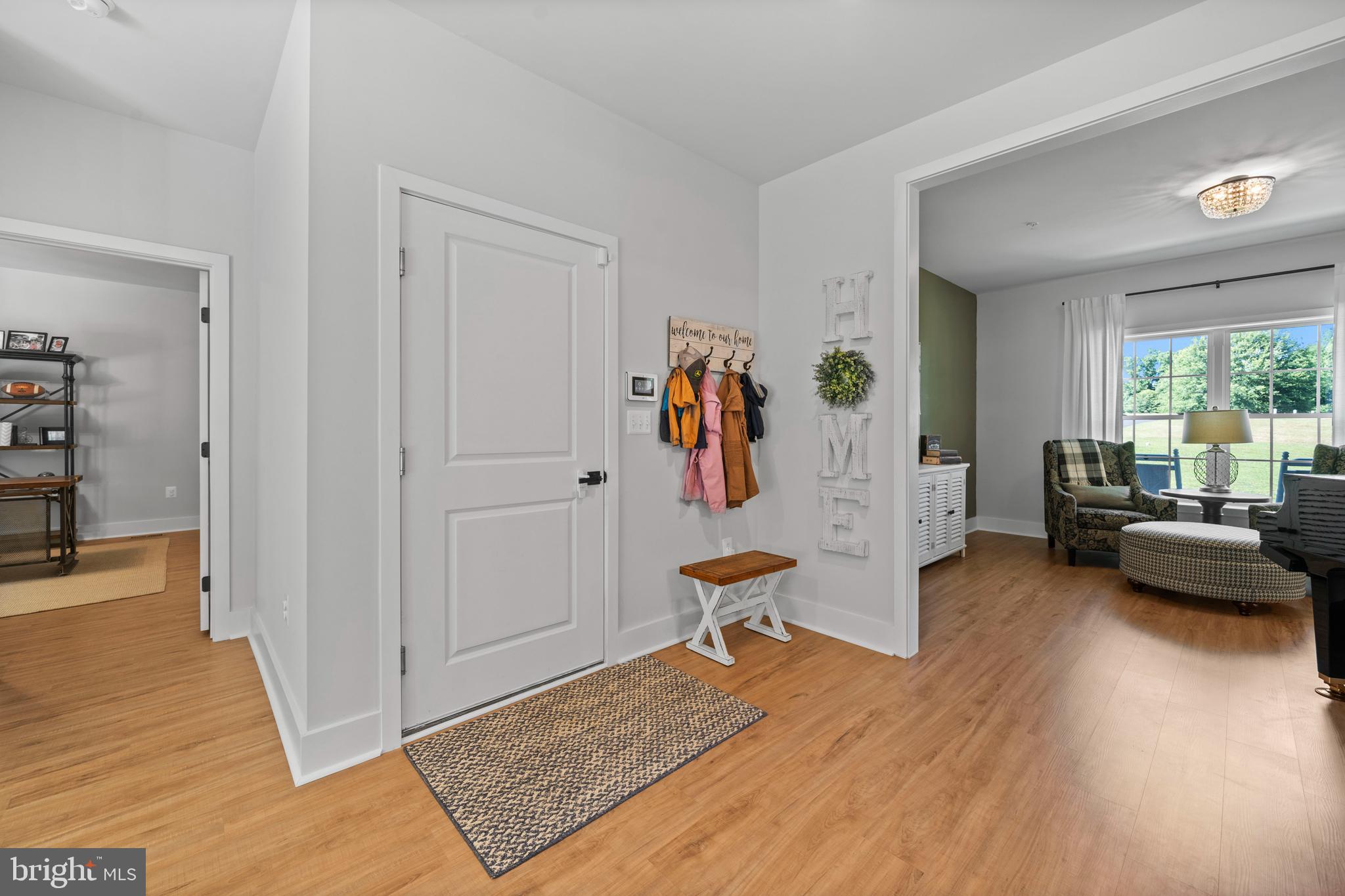 6360 Hollow Way Huntingtown, MD 20639 - Photo 21 of 61 Family Room